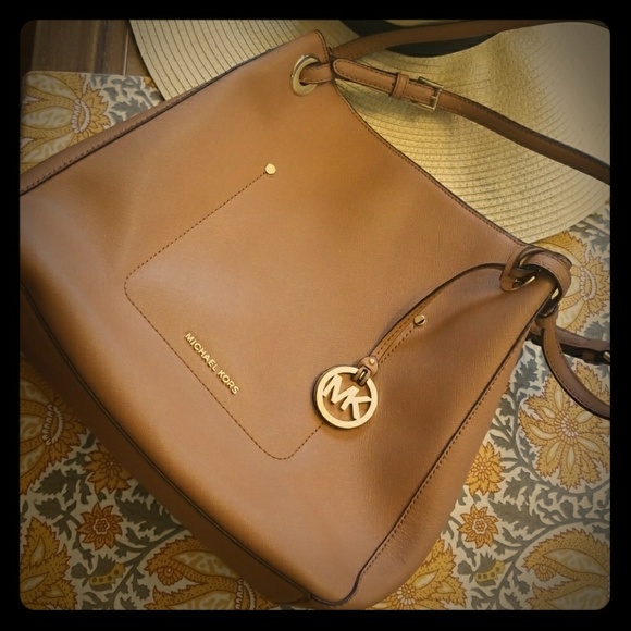 Michael Kors Handbags - Michael Kors handbag